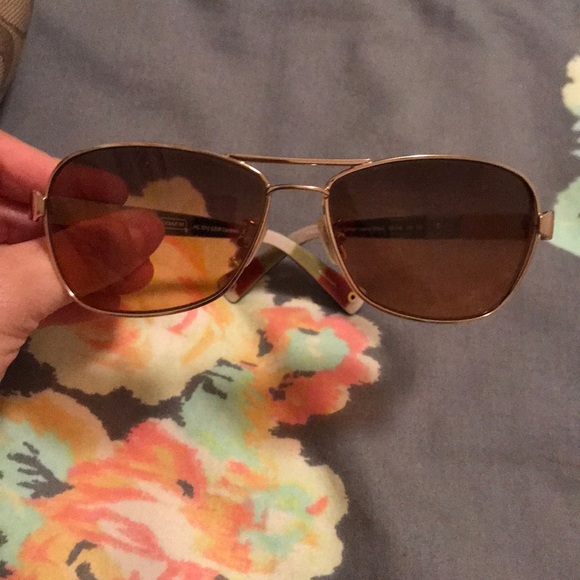 Coach sunglasses - Picture 2 of 9